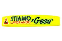 Braccialetto Stiamo lavorando per Gesù giallo