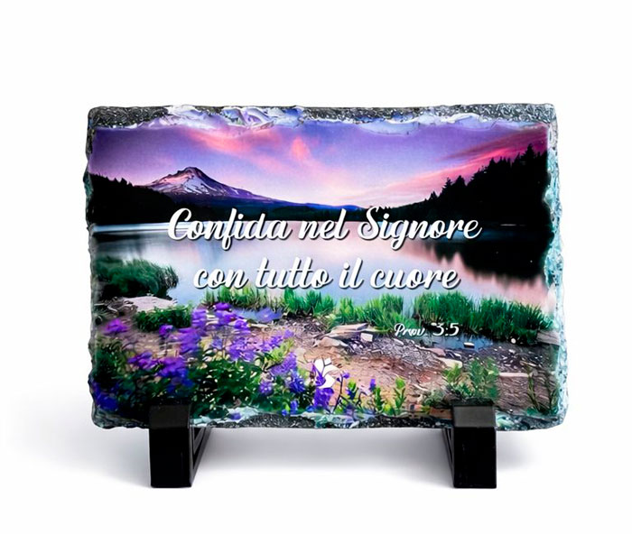 Quadretto in ardesia "Confida nel Signore" con piedistallo - Proverbi 3:5
